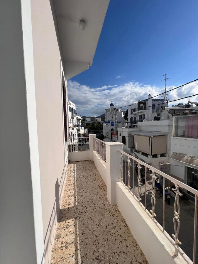 Tinos Central Perfection Buitenkant foto
